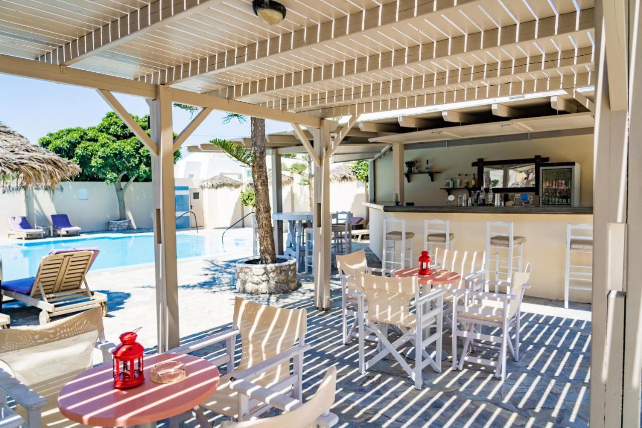 Rena Hotel Perissa  Buitenkant foto