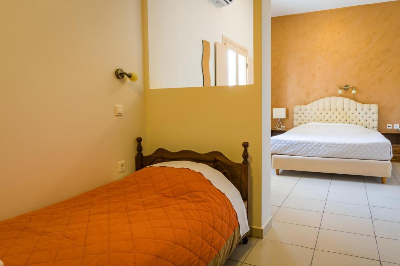 Rena Hotel Perissa  Buitenkant foto